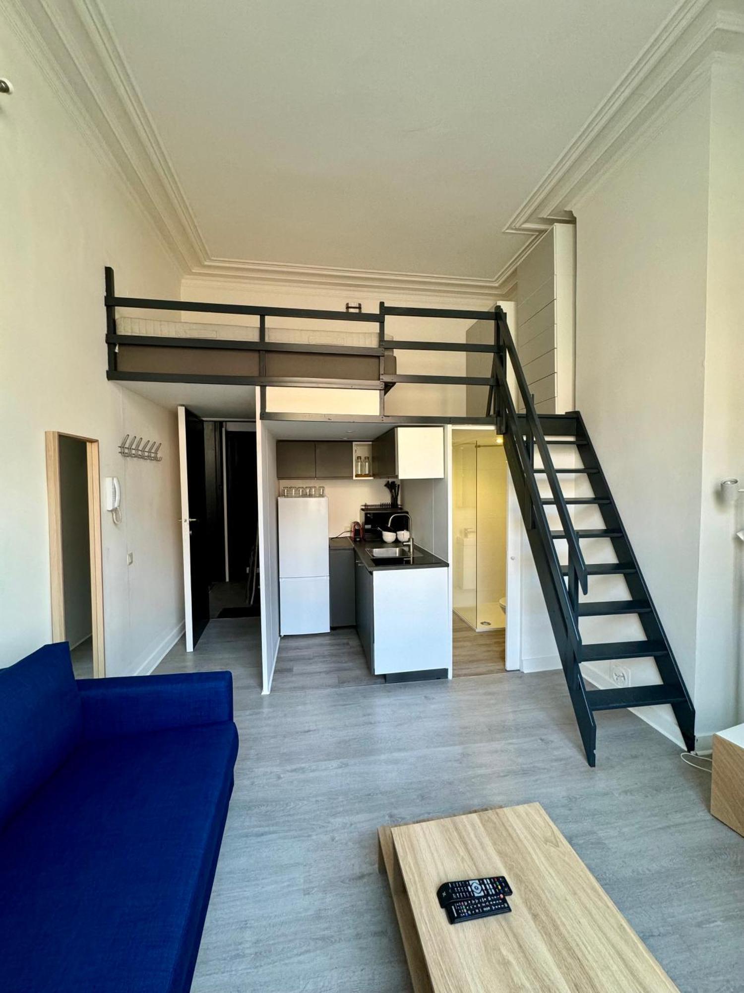 Studio Avec Chambre En Mezzanine Brussels Exterior photo