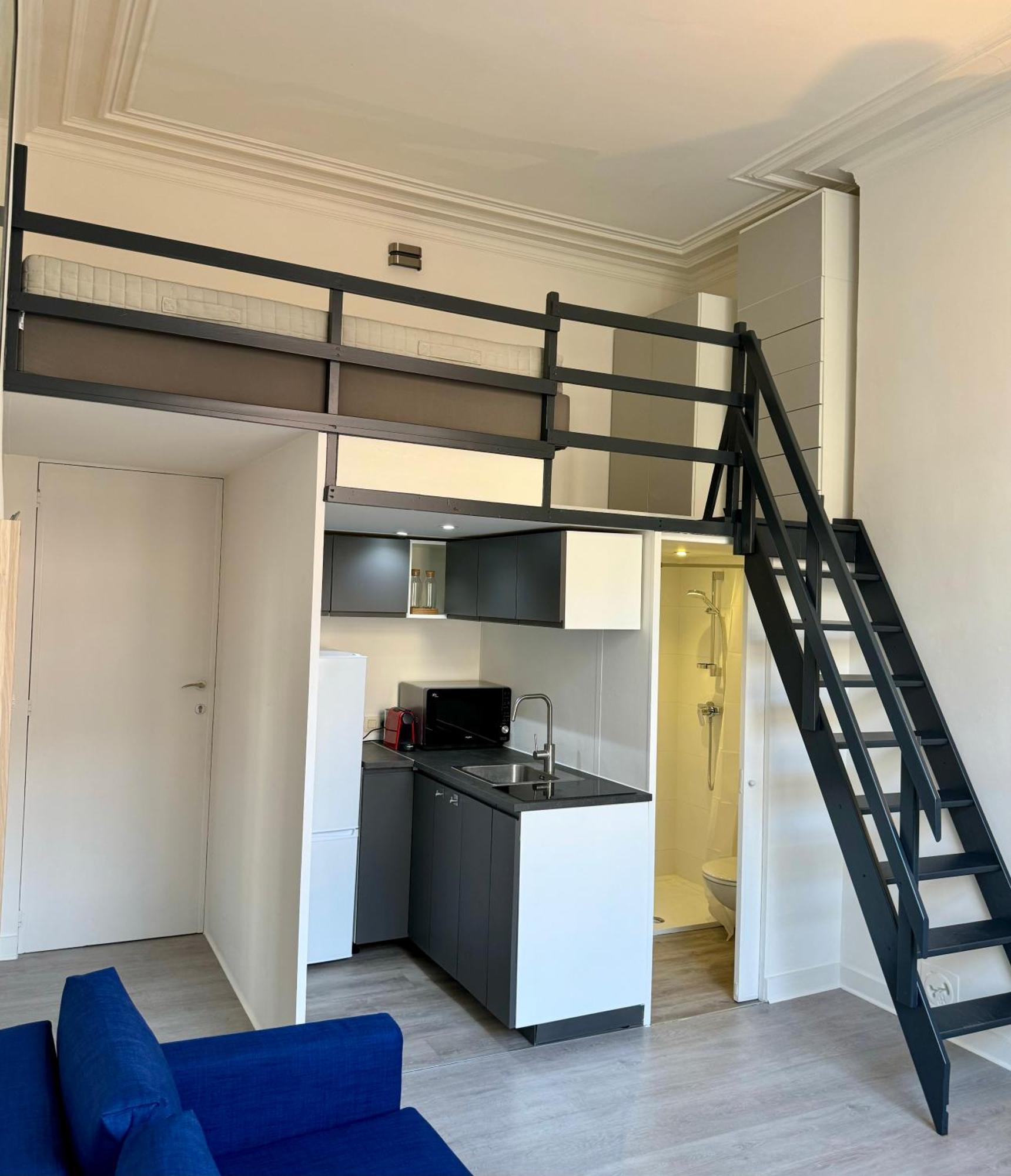 Studio Avec Chambre En Mezzanine Brussels Exterior photo